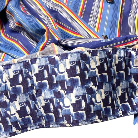 Robert Graham Button Down Shirt - Picture 4 of 4